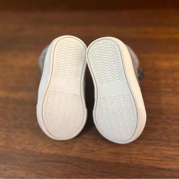 Koala Kids High Top Sneakers size 3 - Picture 7 of 9